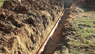Копка траншей для водопровода в Южно-Сахалинске: цена за метр от 950 руб.